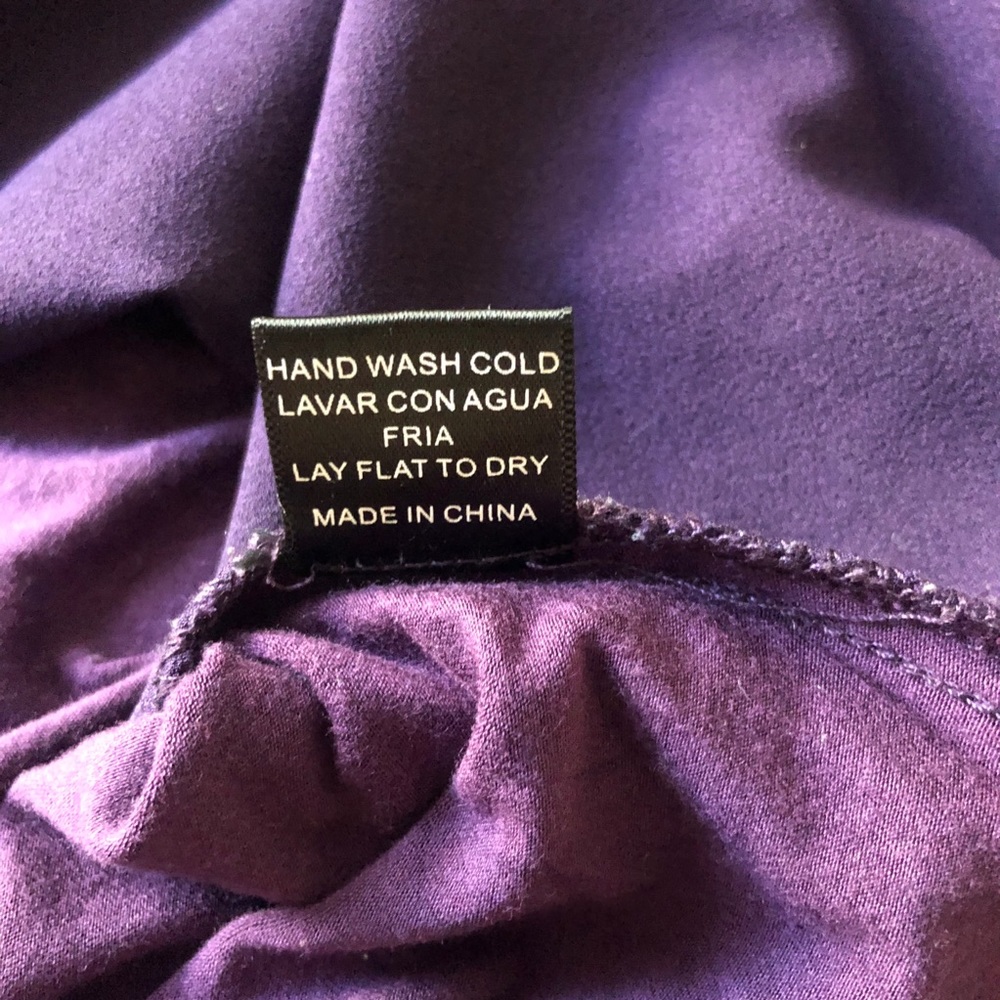 Under Skies Contrast Blouse - Picture 6 of 6